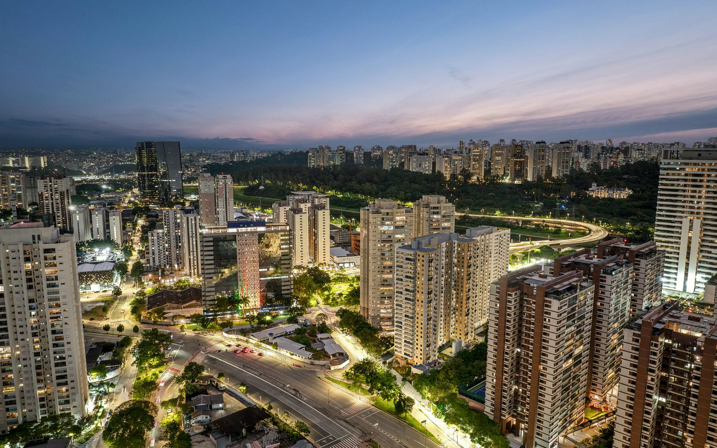 Parque das Nações Condomínio Laguna em Jardim Caravelas, São Paulo – foto 3